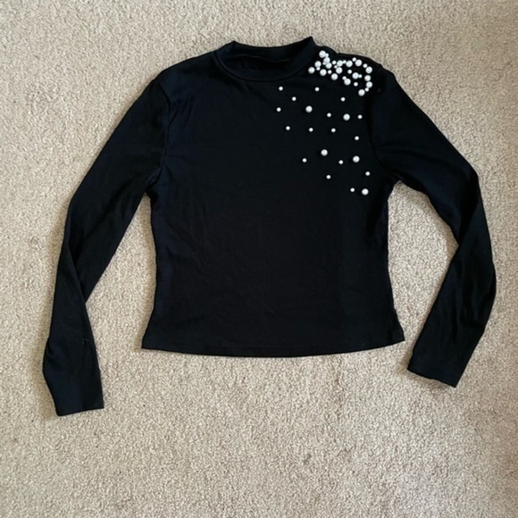 Black long sleeve beaded top Size Small - Picture 3 of 13